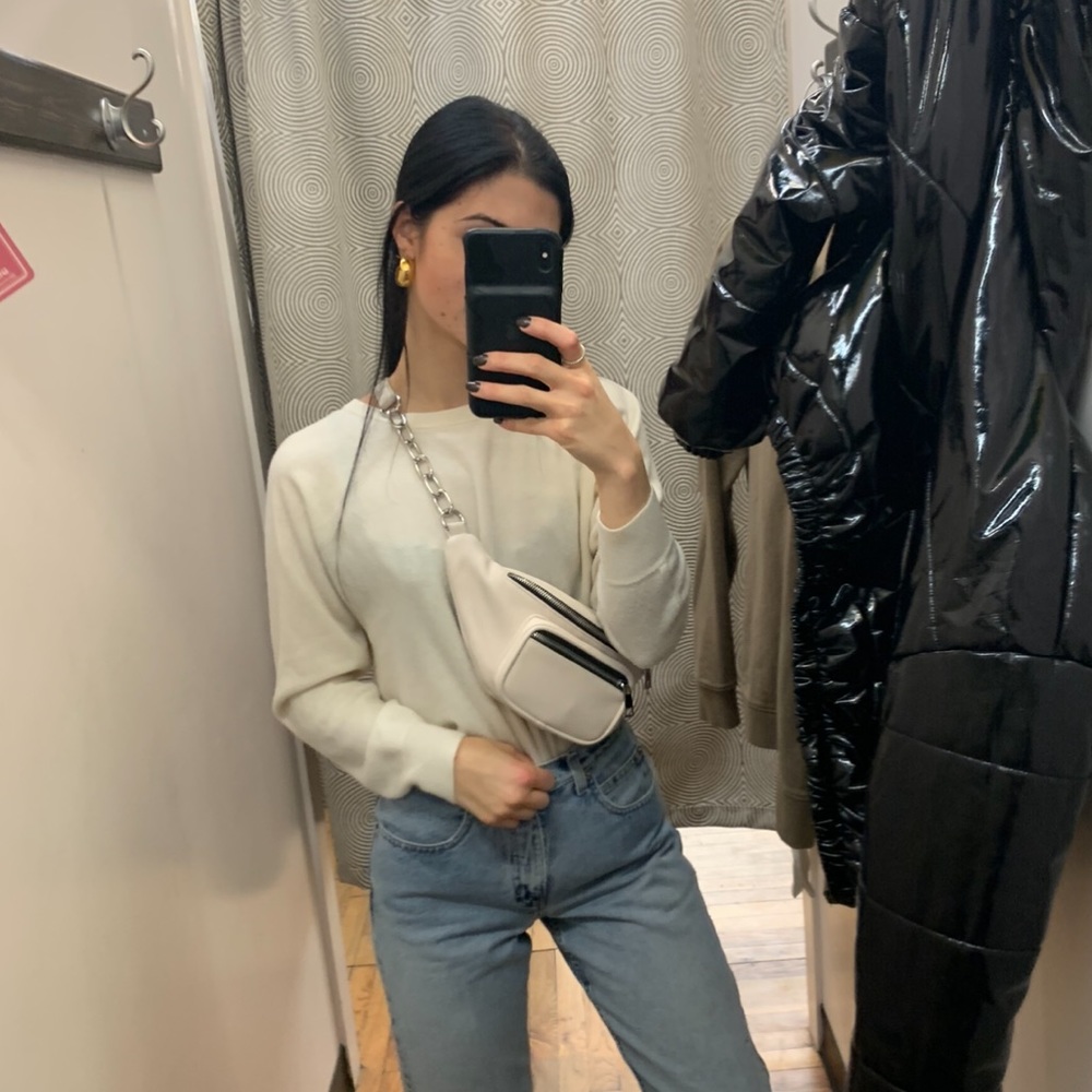Forever 21 Soft Cream Sweater - Picture 5 of 10
